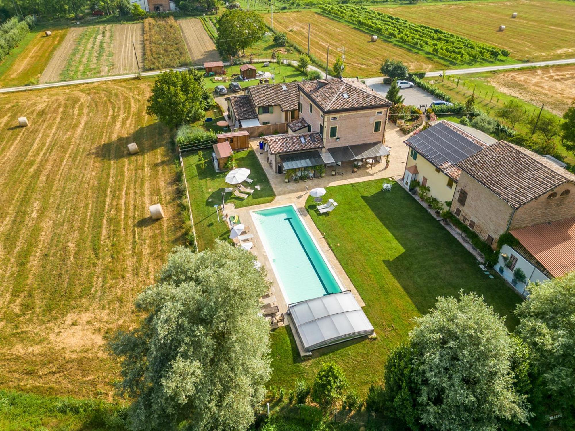 La Casa Di Valeria - Modena Bed & Breakfast エクステリア 写真