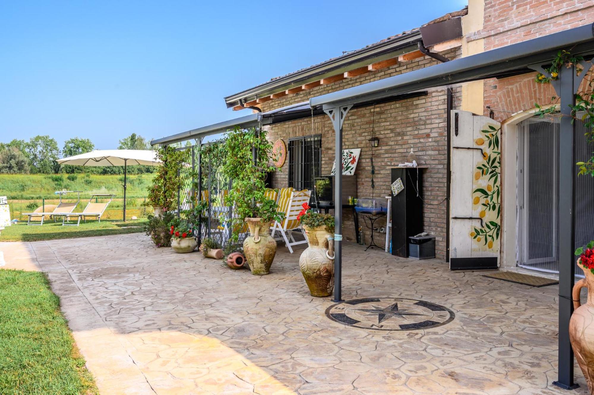 La Casa Di Valeria - Modena Bed & Breakfast エクステリア 写真