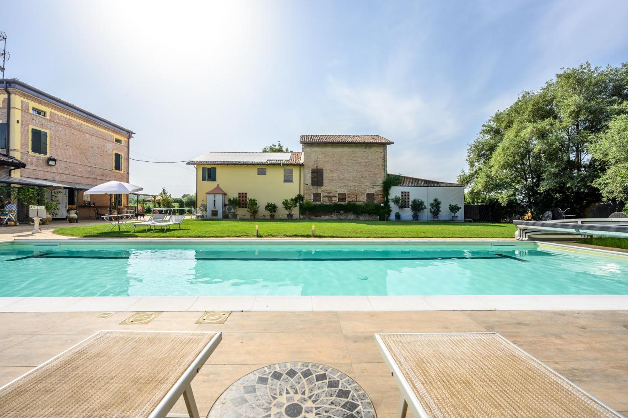 La Casa Di Valeria - Modena Bed & Breakfast エクステリア 写真