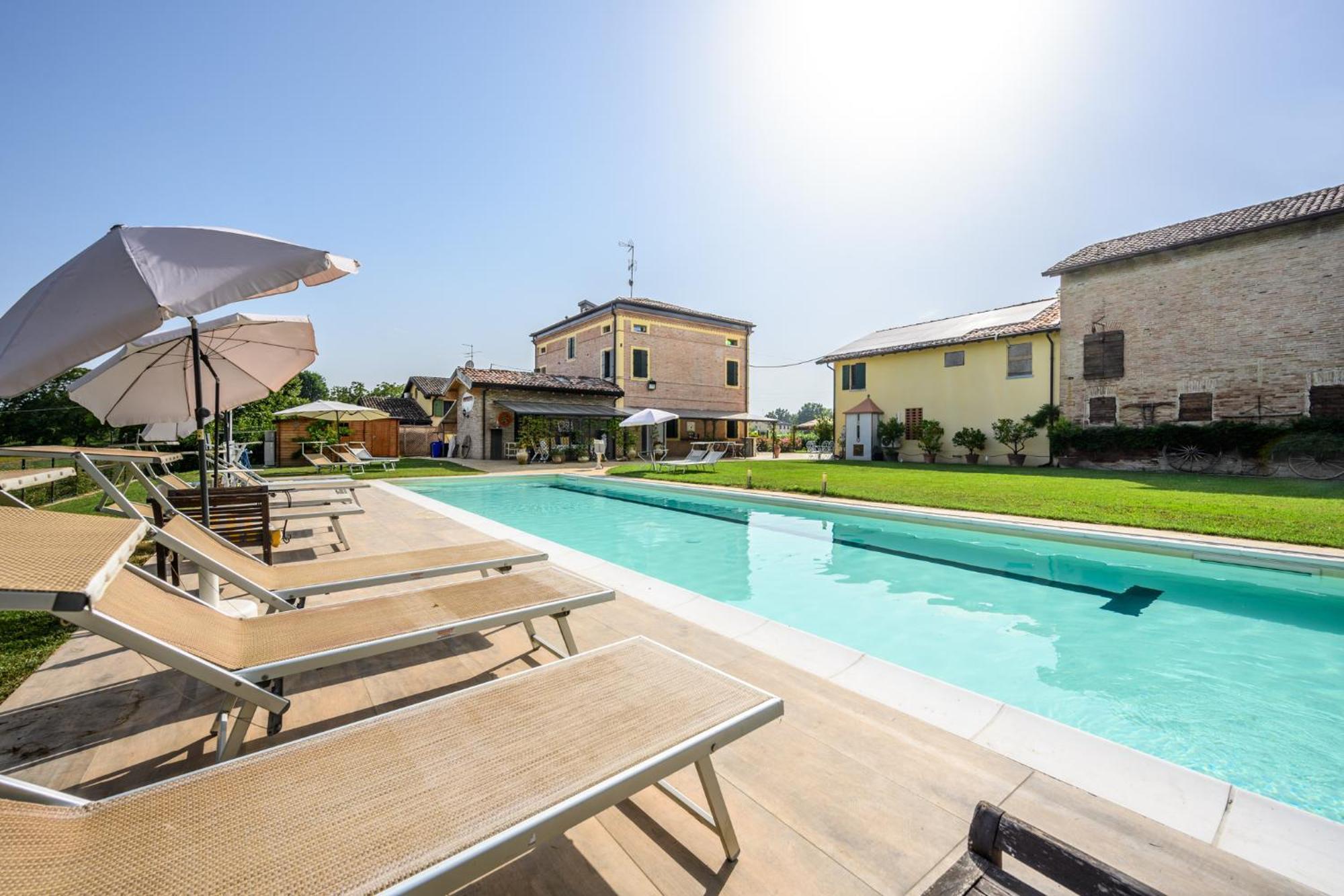 La Casa Di Valeria - Modena Bed & Breakfast エクステリア 写真