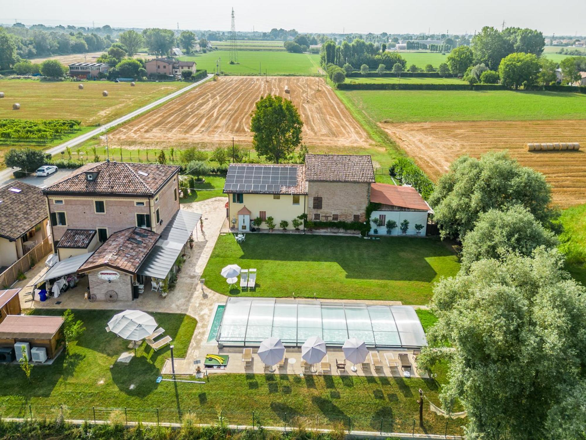 La Casa Di Valeria - Modena Bed & Breakfast エクステリア 写真